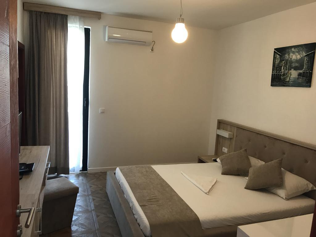 Apartments Stanaj Ulcinj Exterior photo