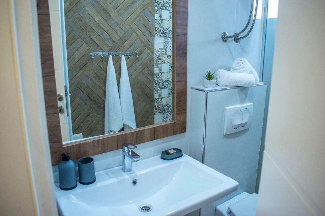 Apartments Stanaj Ulcinj Exterior photo